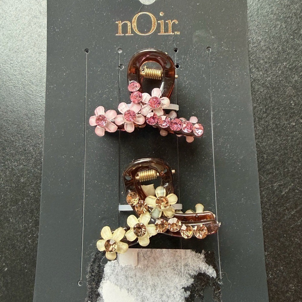 nOir Floral Rhinestone Hair Claw Clips Set of 2 Pink Cream Tortoise Shell OS
